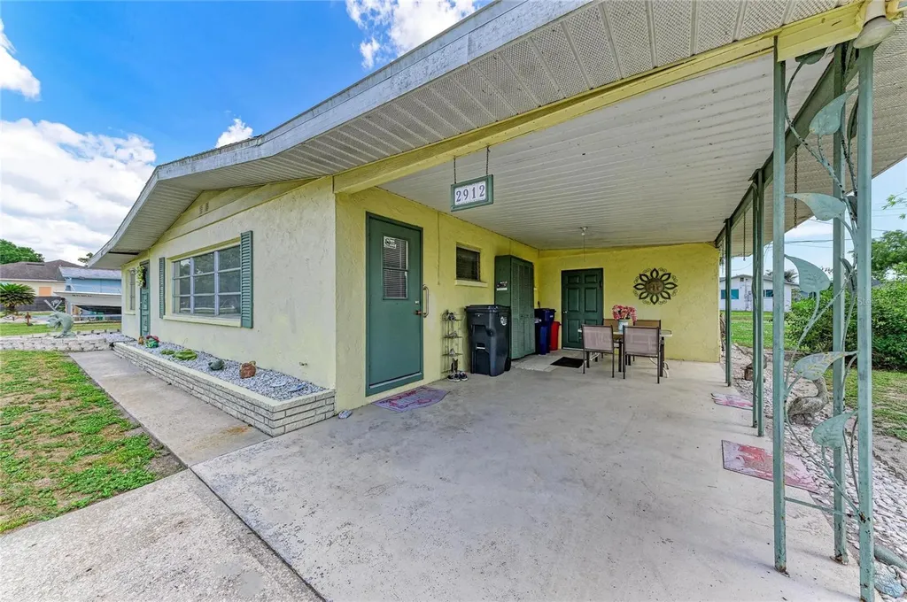 2912 61st Street E Palmetto FL 34221