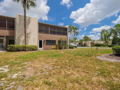 193 Pineneedle Drive Bradenton FL 34210