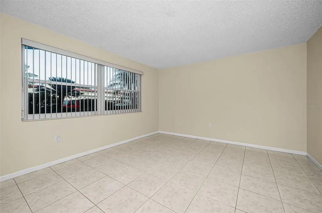 5750 80th Street N St Petersburg FL 33709