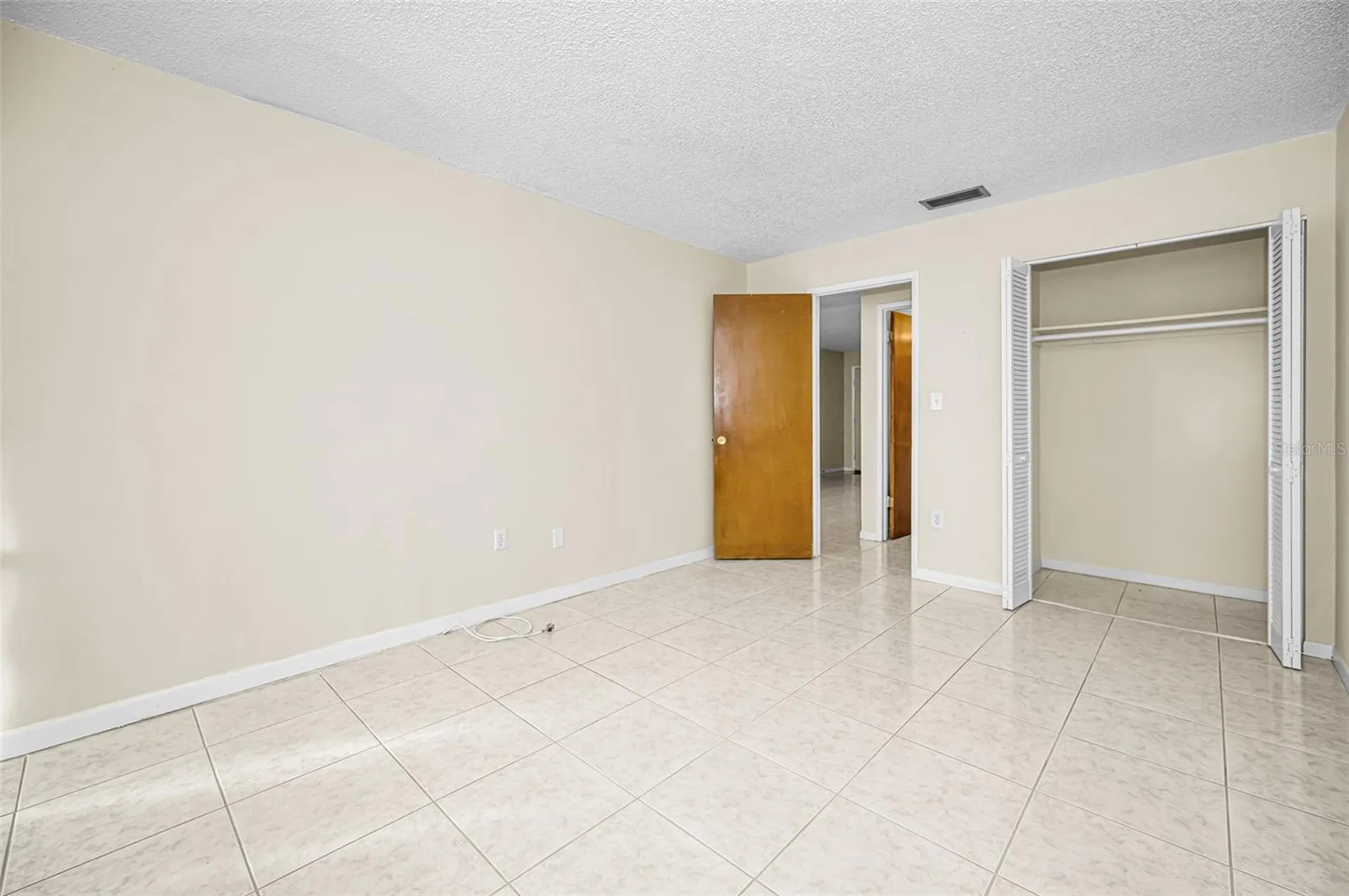 5750 80th Street N St Petersburg FL 33709