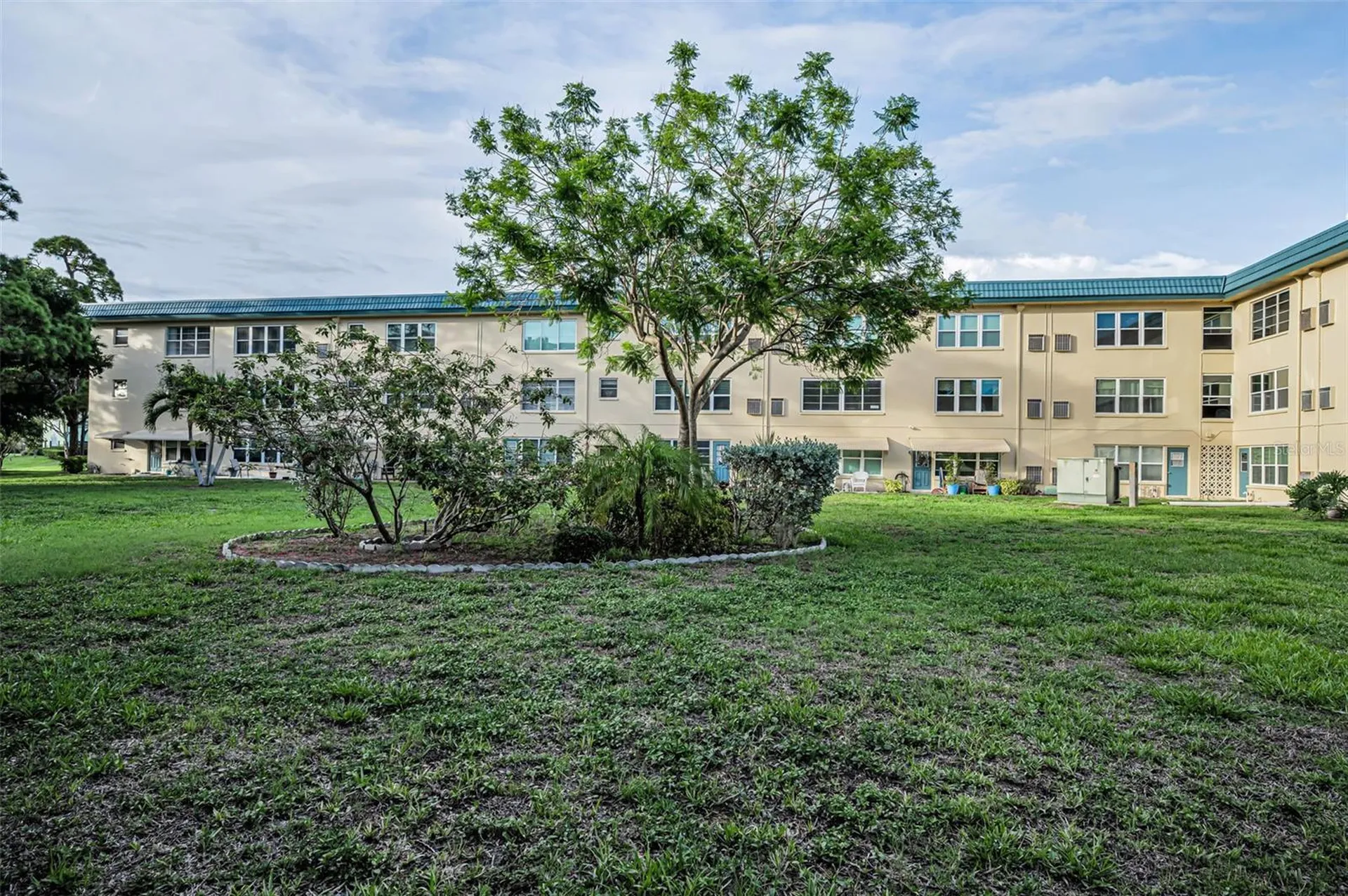 5750 80th Street N St Petersburg FL 33709