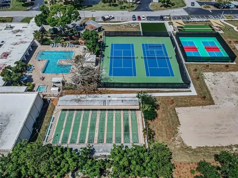 5750 80th Street N St Petersburg FL 33709