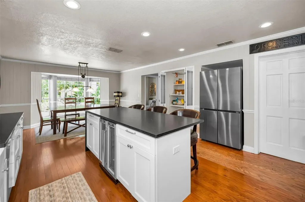 3525 Fairview Street Safety Harbor FL 34695