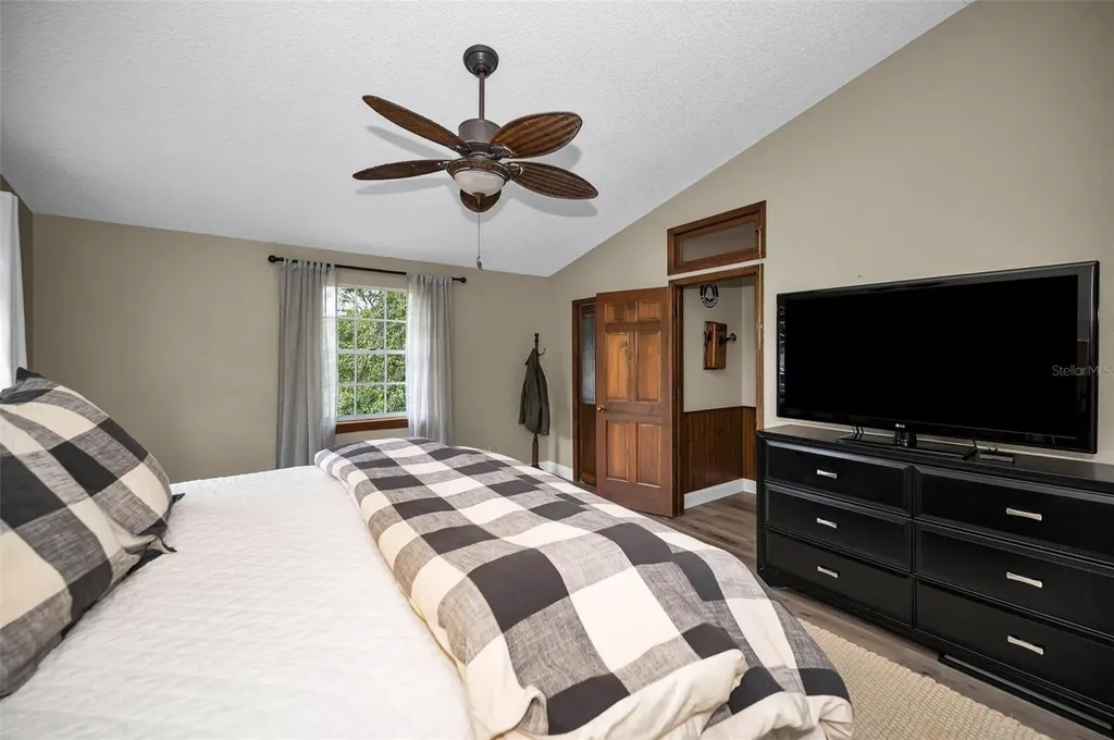 3525 Fairview Street Safety Harbor FL 34695