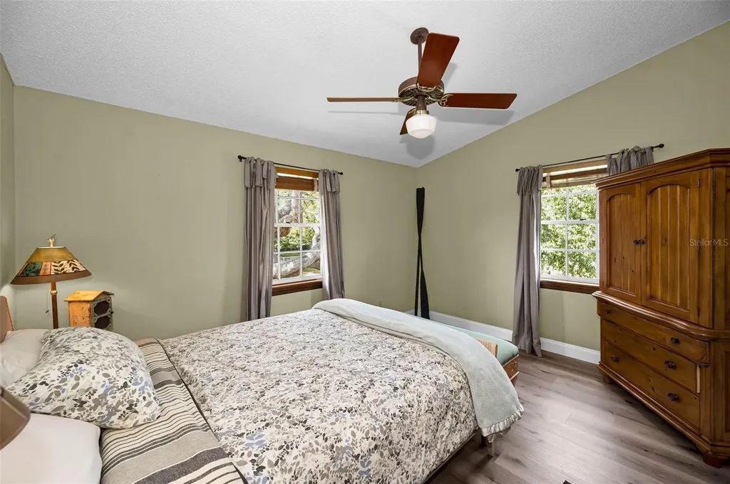 3525 Fairview Street Safety Harbor FL 34695