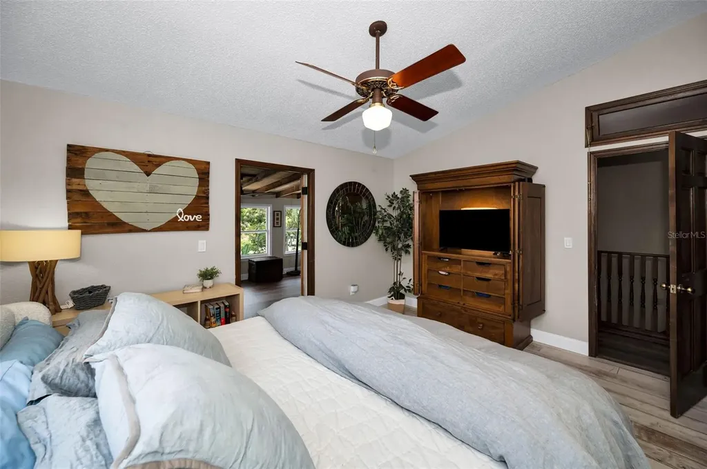 3525 Fairview Street Safety Harbor FL 34695