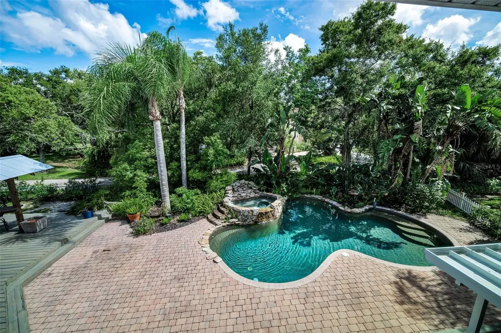 3525 Fairview Street Safety Harbor FL 34695