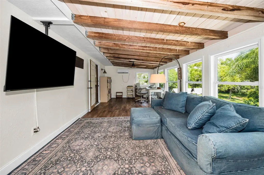 3525 Fairview Street Safety Harbor FL 34695