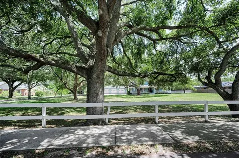 3525 Fairview Street Safety Harbor FL 34695