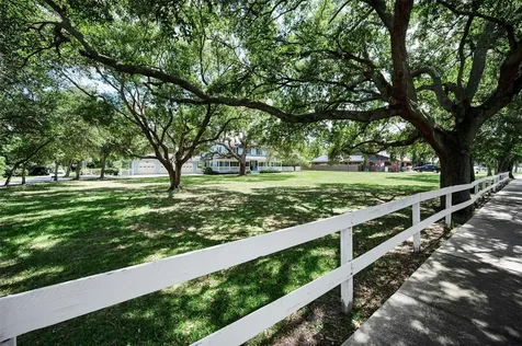3525 Fairview Street Safety Harbor FL 34695