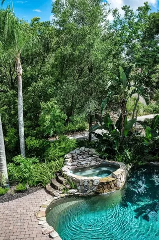 3525 Fairview Street Safety Harbor FL 34695