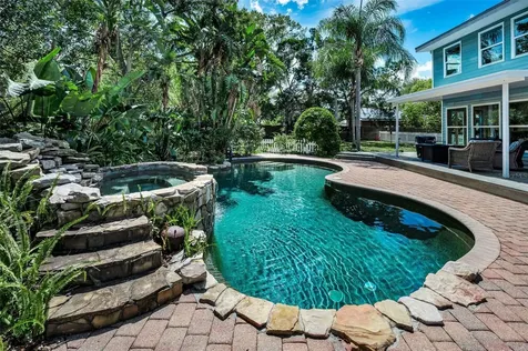 3525 Fairview Street Safety Harbor FL 34695