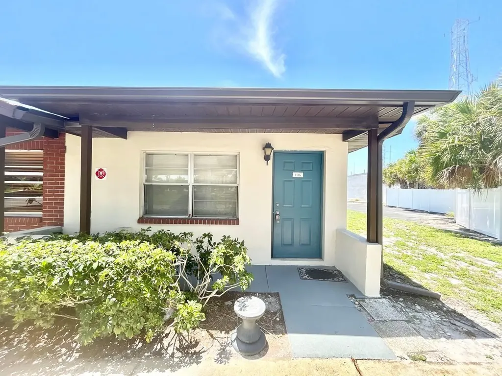 24862 Us Highway 19 N Clearwater FL 33763