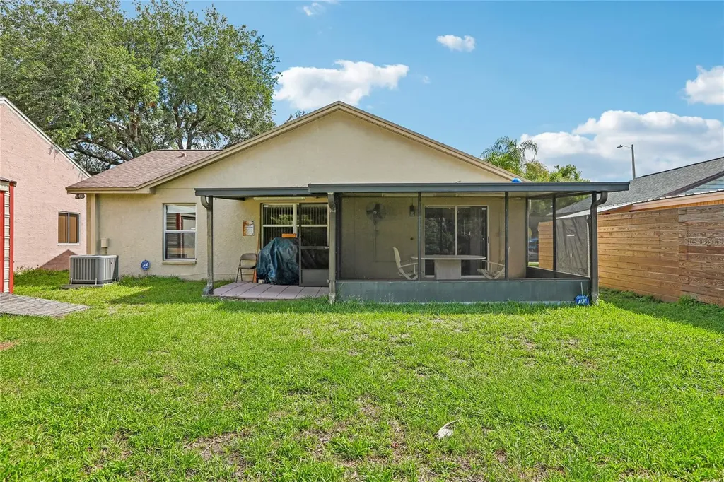 8208 Riverboat Drive Tampa FL 33637