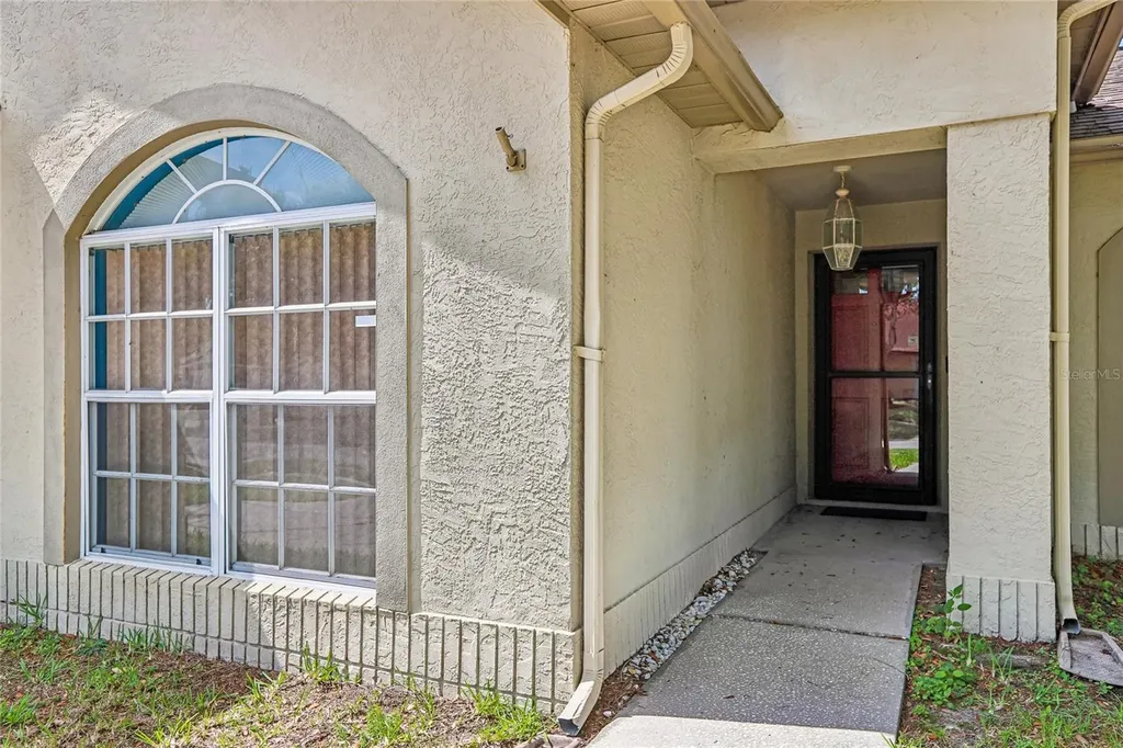 8208 Riverboat Drive Tampa FL 33637