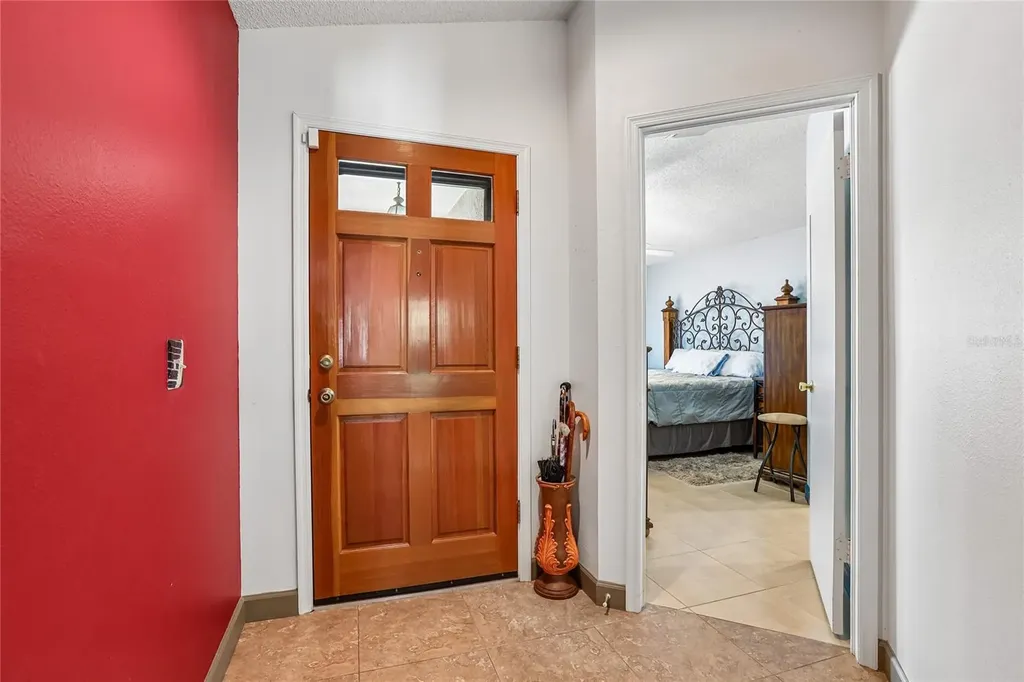 8208 Riverboat Drive Tampa FL 33637