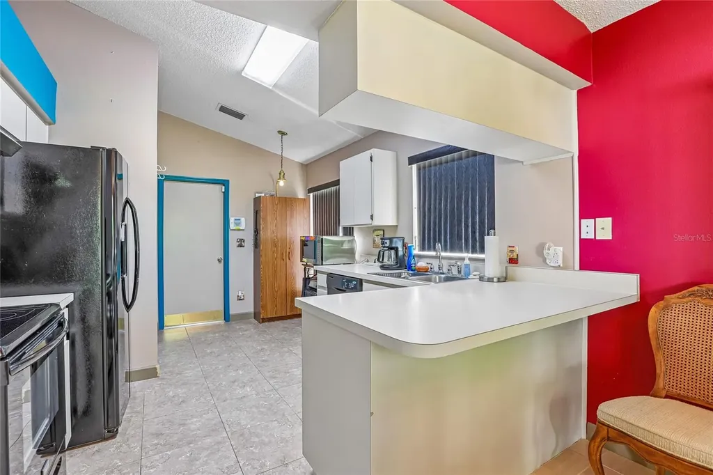 8208 Riverboat Drive Tampa FL 33637