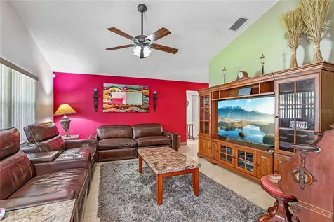 8208 Riverboat Drive Tampa FL 33637