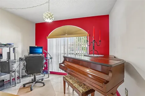 8208 Riverboat Drive Tampa FL 33637
