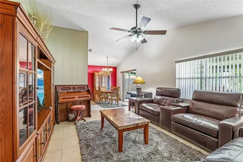 8208 Riverboat Drive Tampa FL 33637