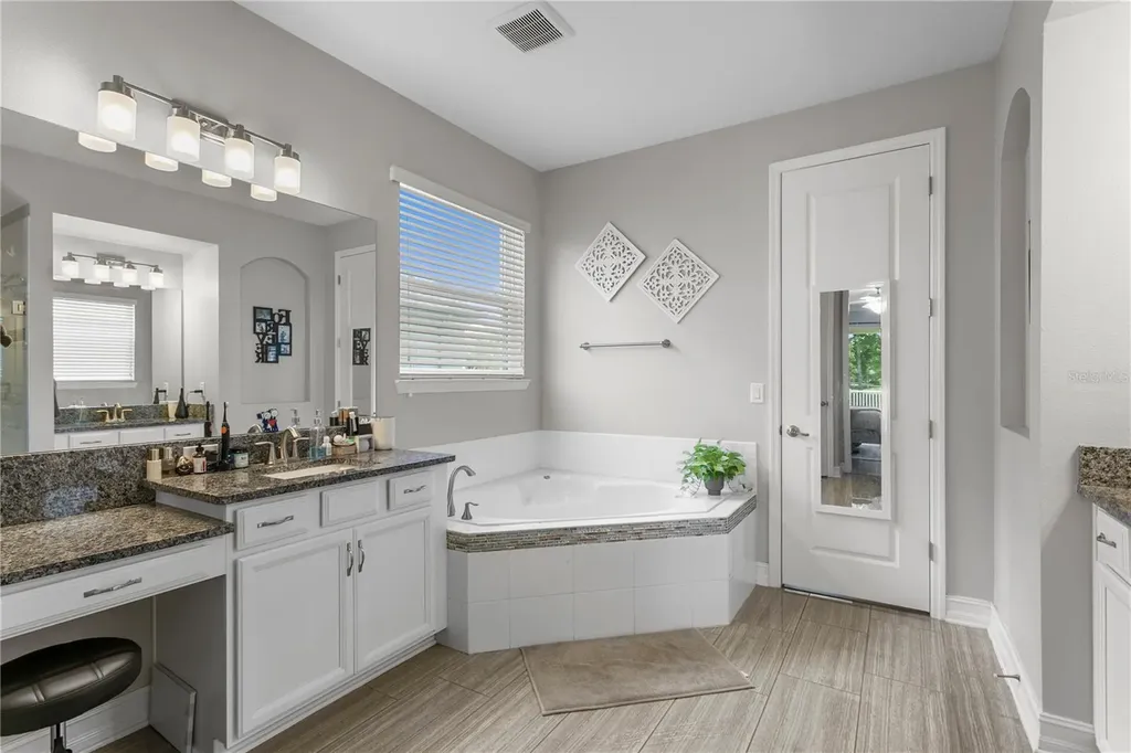 10506 Alcon Blue Drive Riverview FL 33578