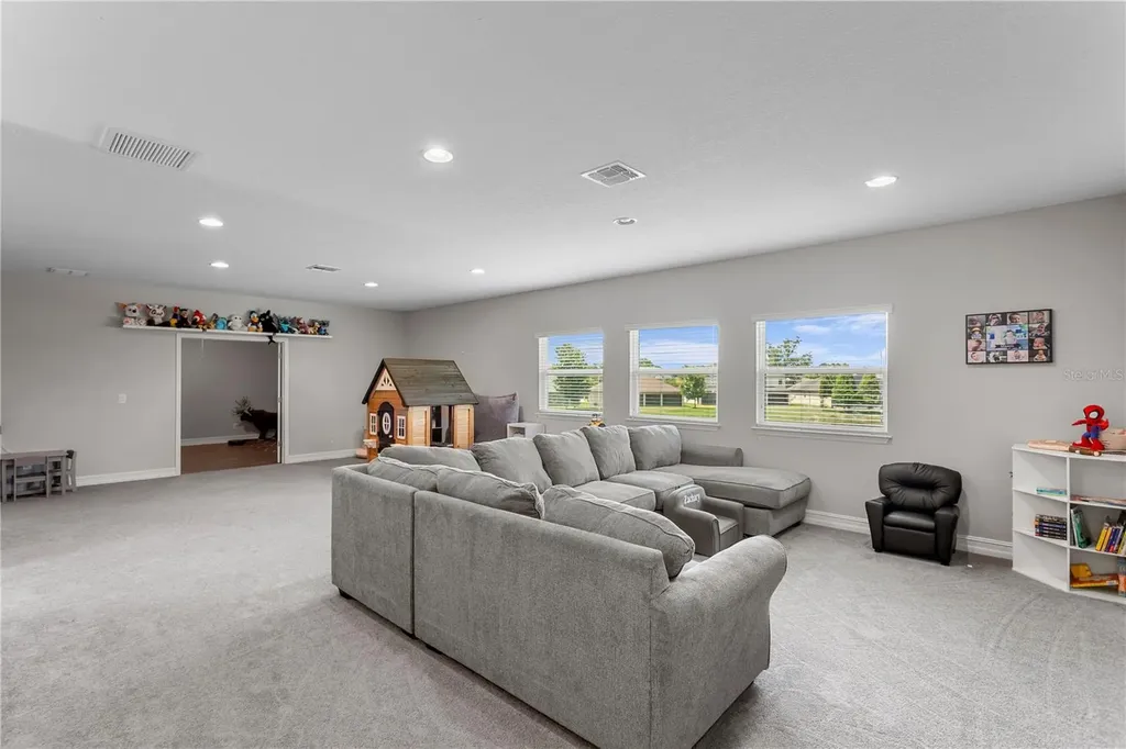 10506 Alcon Blue Drive Riverview FL 33578