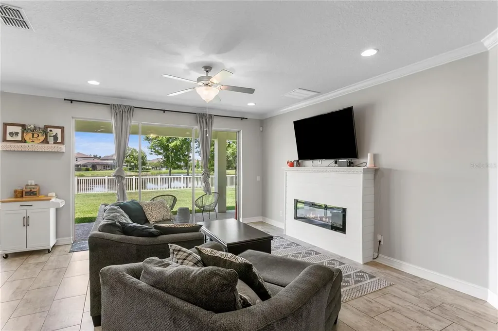 10506 Alcon Blue Drive Riverview FL 33578