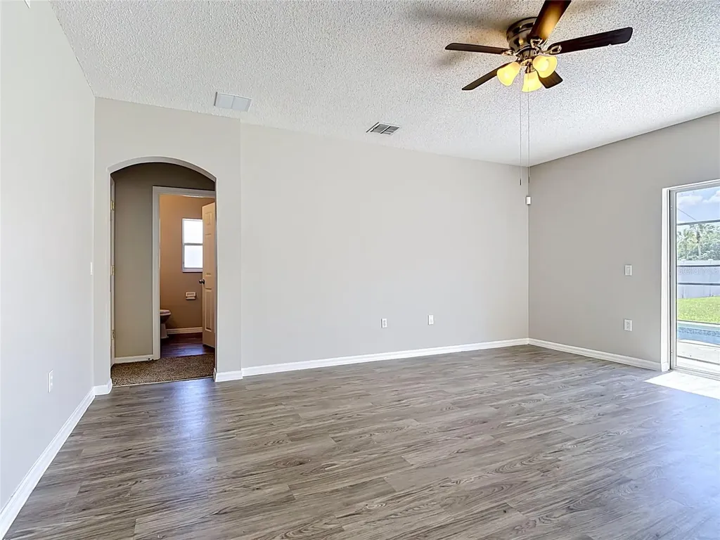 1118 Liberty Hall Drive Kissimmee FL 34746