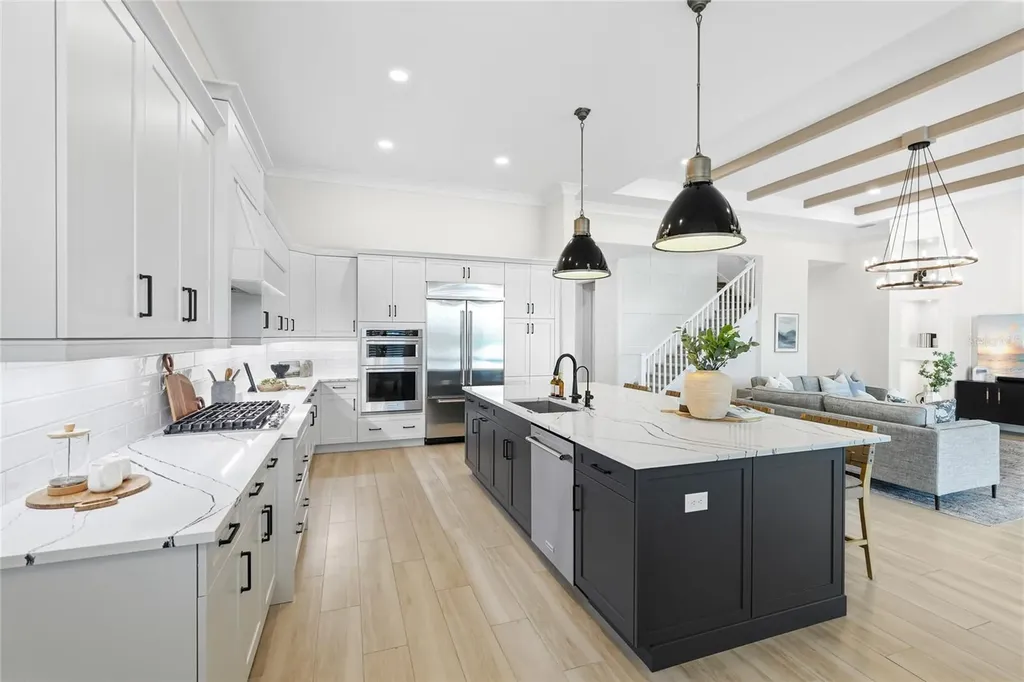 8324 Sea Glass Court Sarasota FL 34240