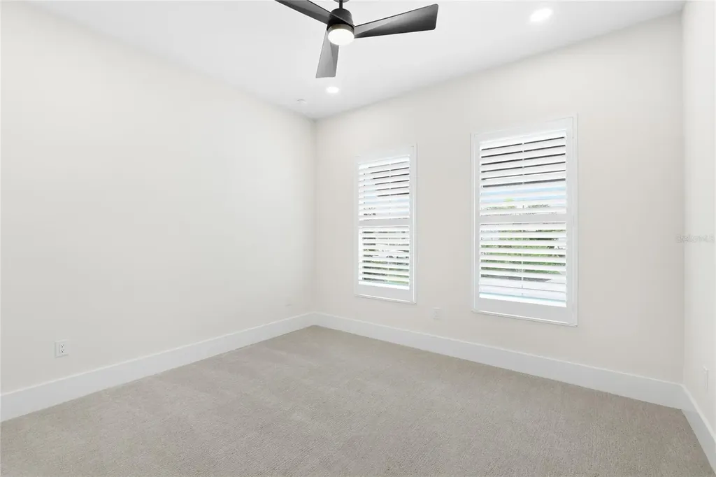 8324 Sea Glass Court Sarasota FL 34240