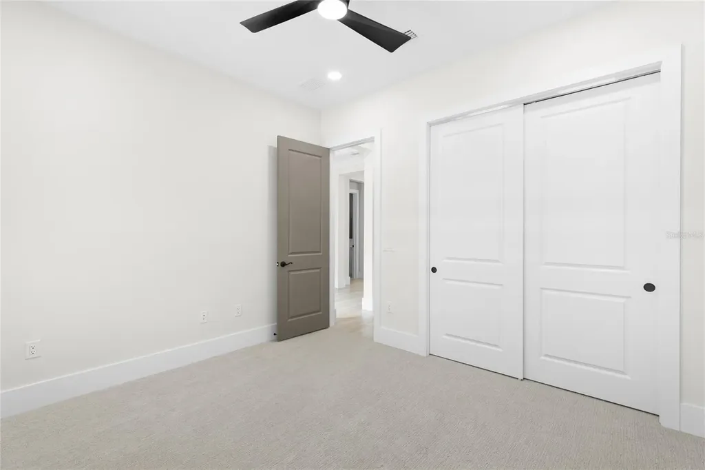 8324 Sea Glass Court Sarasota FL 34240