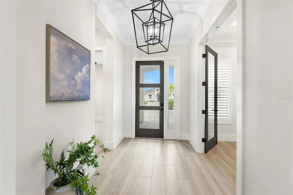 8324 Sea Glass Court Sarasota FL 34240
