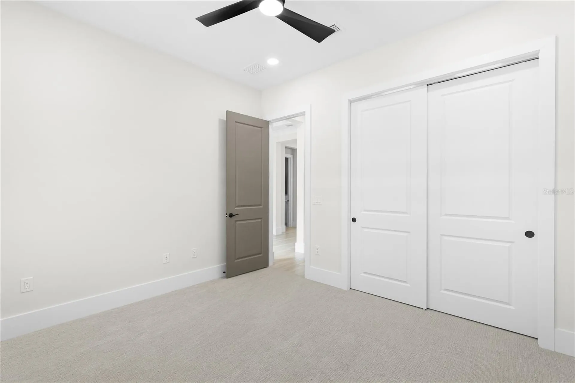 8324 Sea Glass Court Sarasota FL 34240