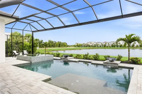8324 Sea Glass Court Sarasota FL 34240