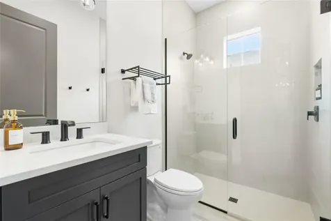 8324 Sea Glass Court Sarasota FL 34240