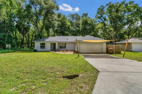9 Sequoia Loop Lane Ocklawaha FL 32179