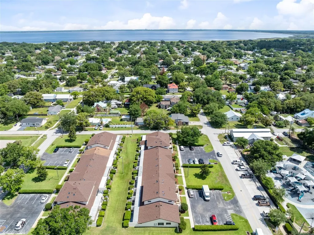 924 Virginia Avenue St Cloud FL 34769