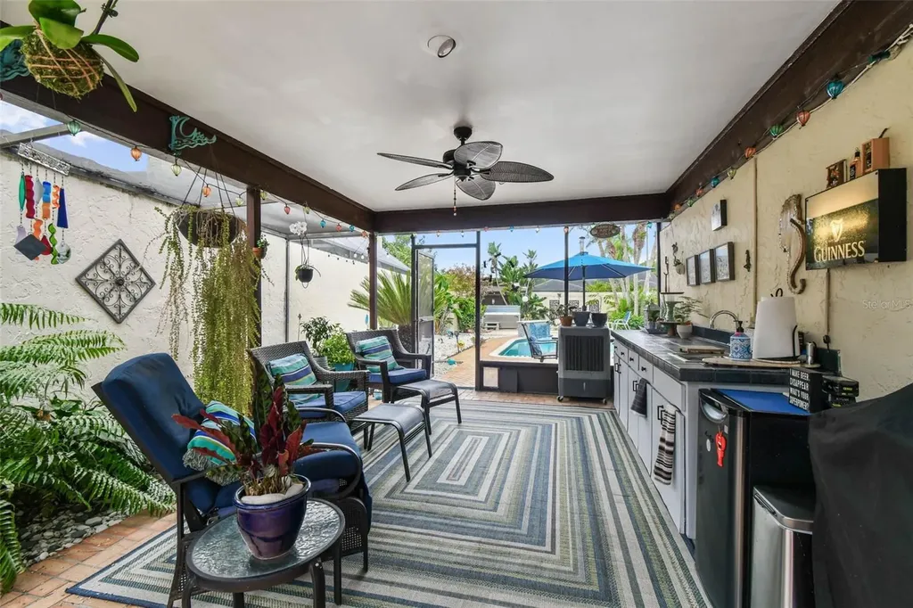 5004 Paloma Drive Tampa FL 33624