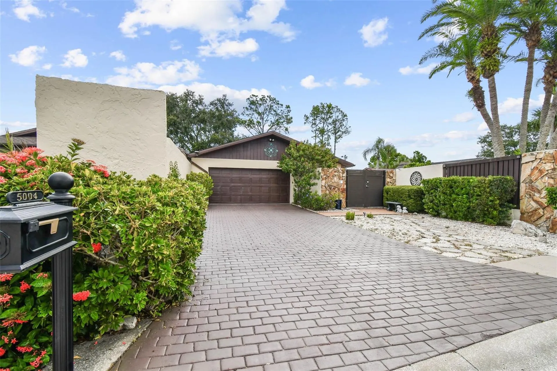 5004 Paloma Drive Tampa FL 33624