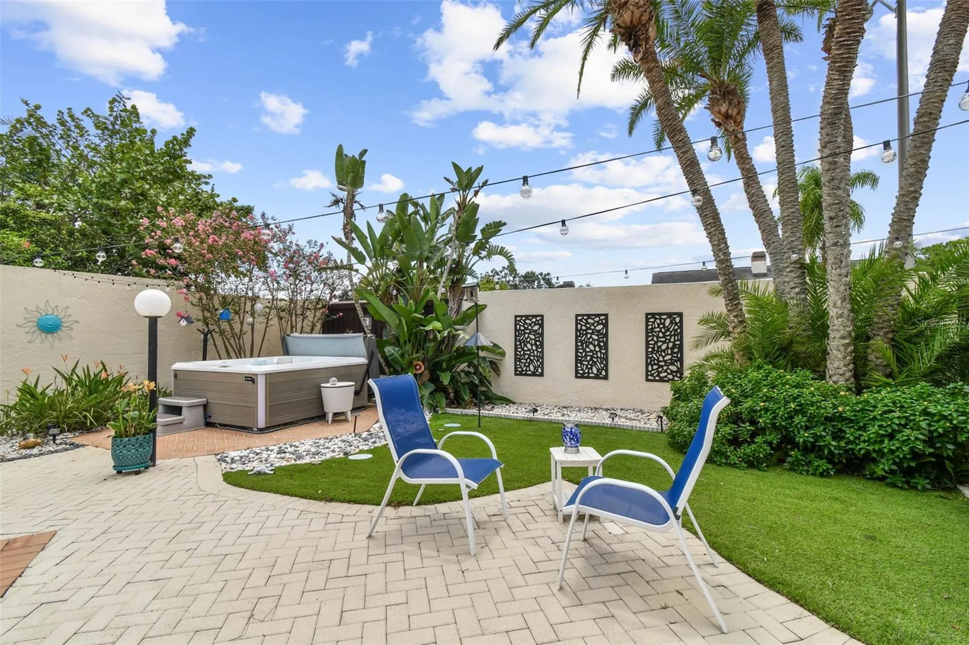 5004 Paloma Drive Tampa FL 33624