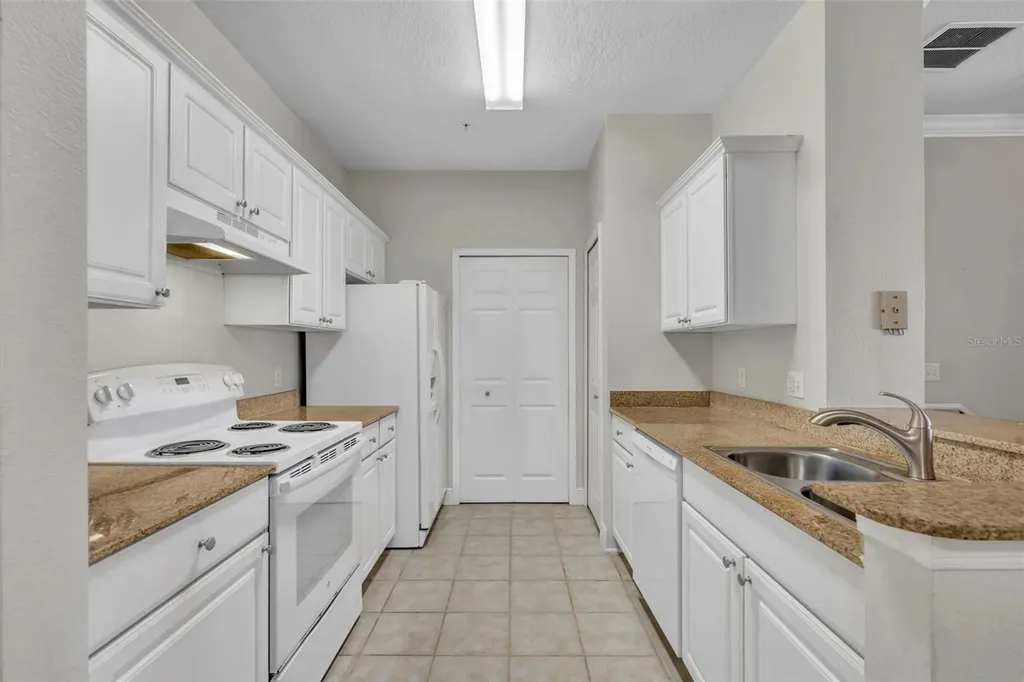 200 Southern Pecan Circle Winter Garden FL 34787