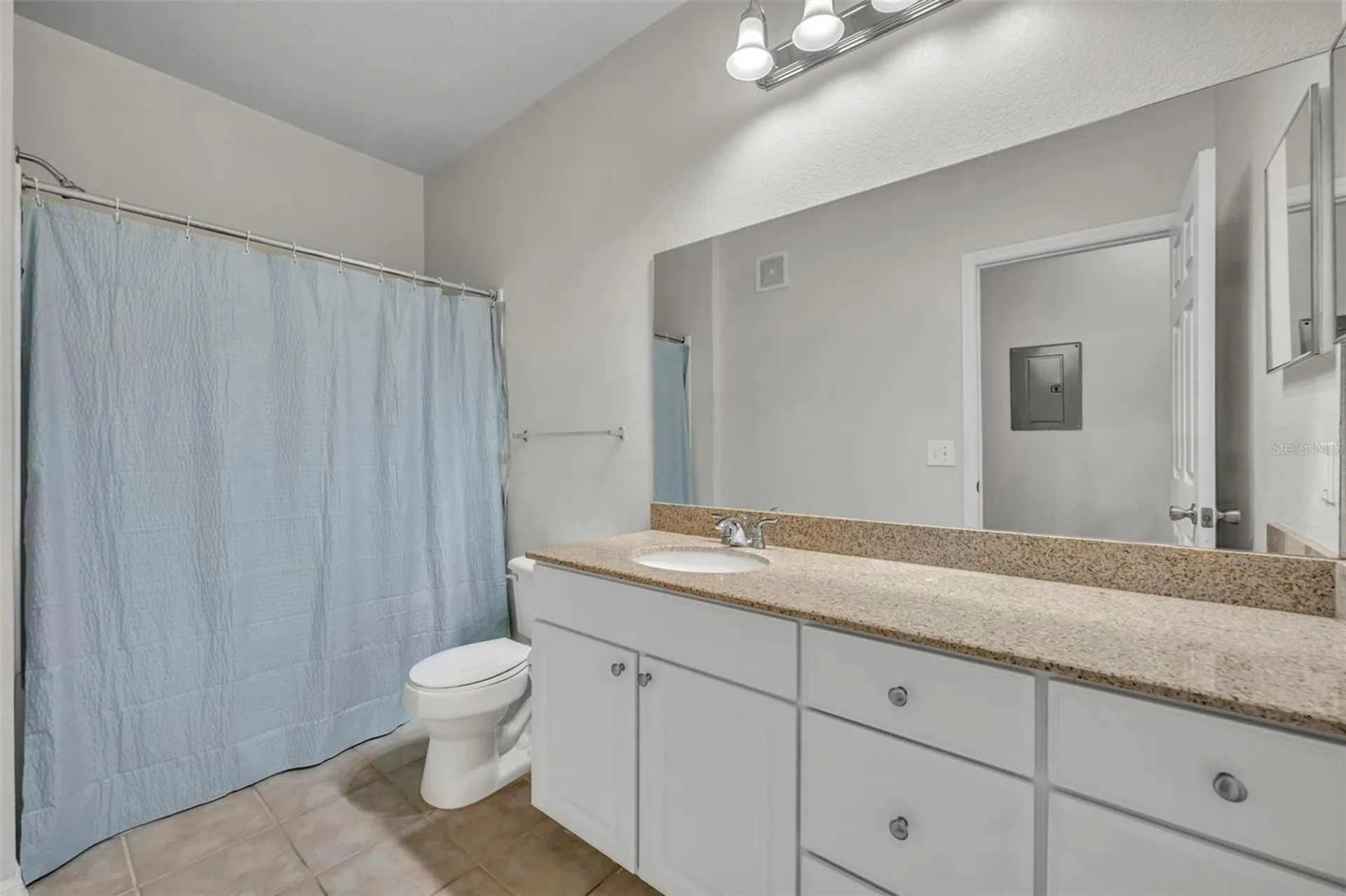 200 Southern Pecan Circle Winter Garden FL 34787