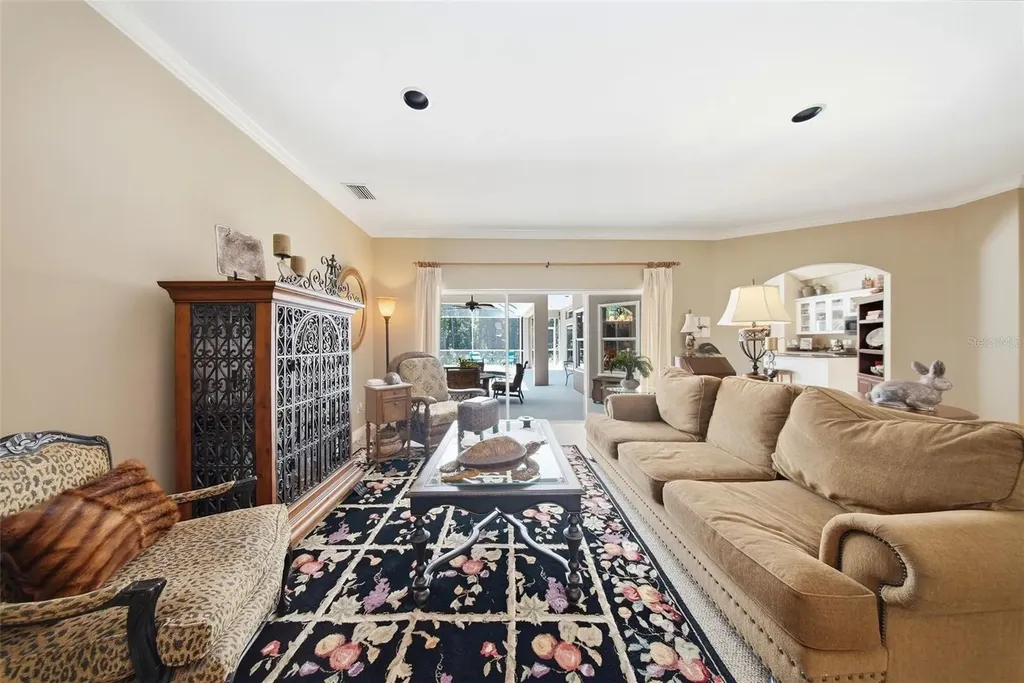 16604 E Course Drive Tampa FL 33624