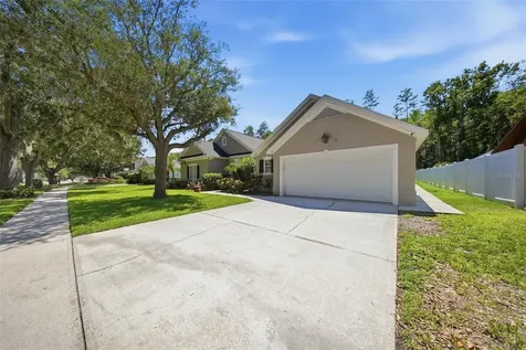 16604 E Course Drive Tampa FL 33624