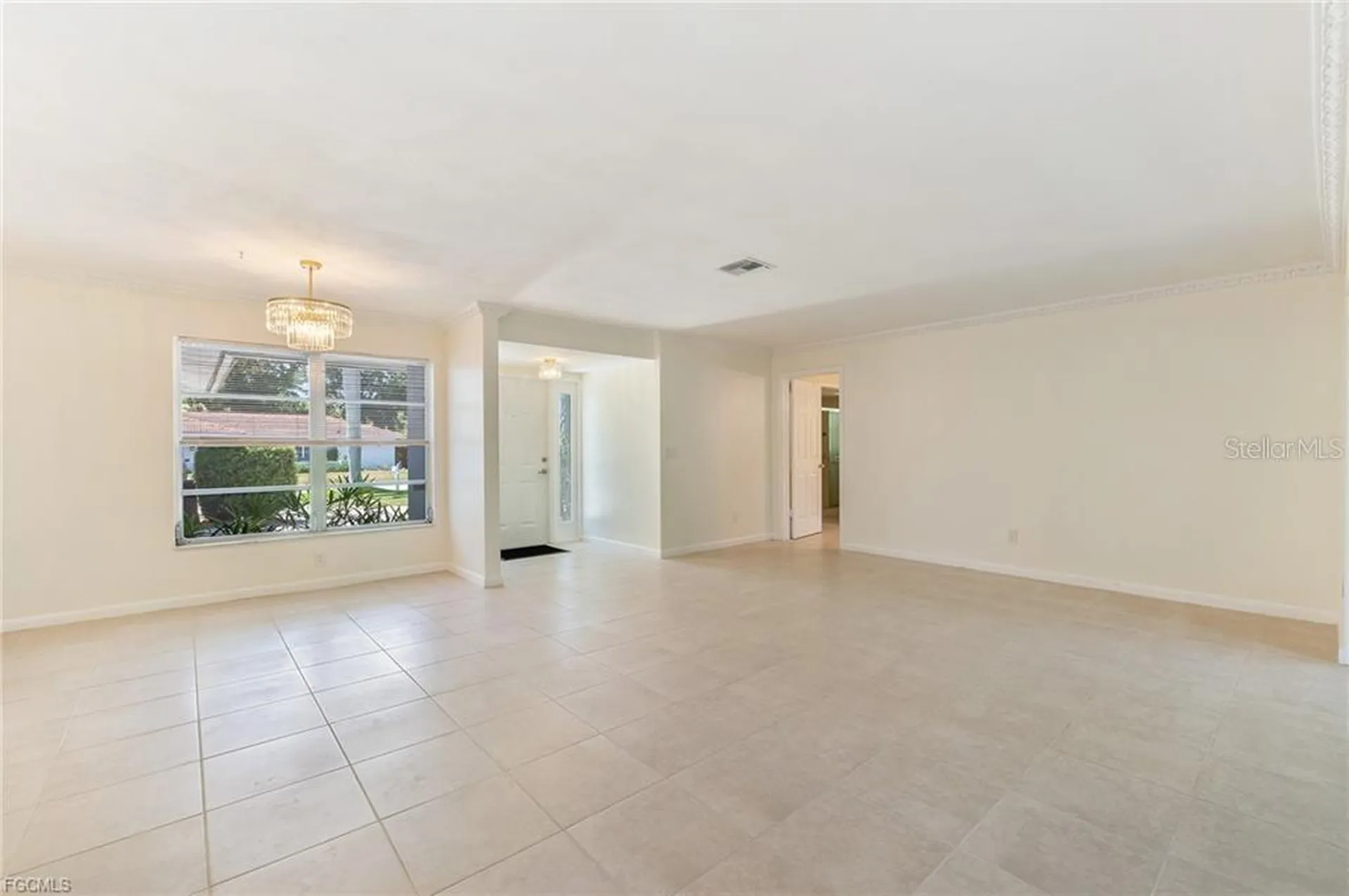 5661 Eichen Circle E Fort Myers FL 33919