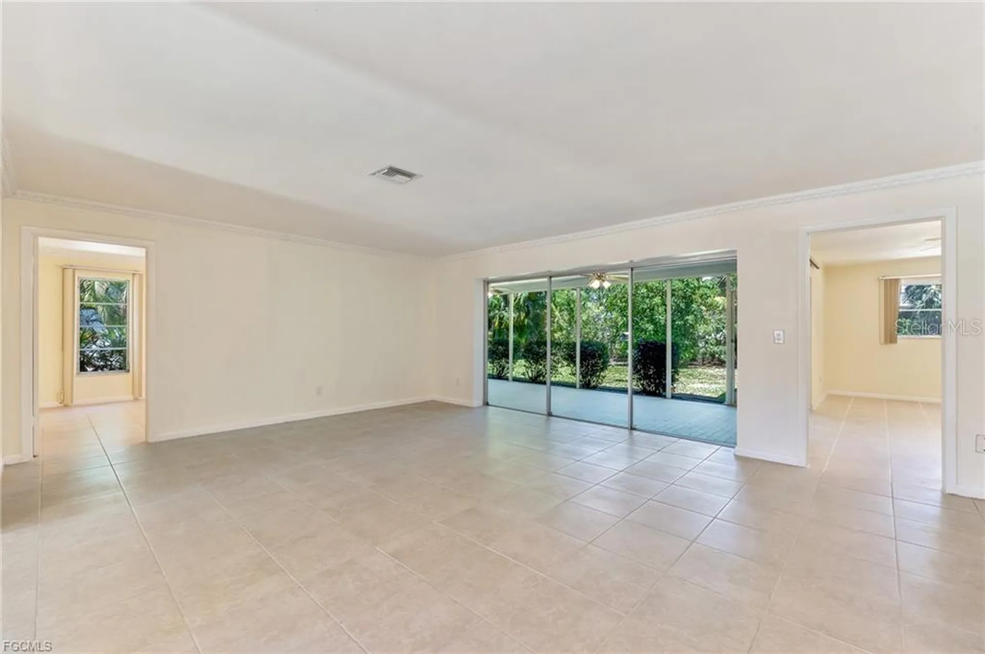5661 Eichen Circle E Fort Myers FL 33919
