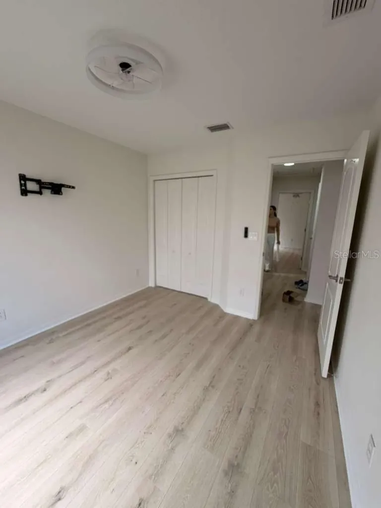5011 58th Terrace E Bradenton FL 34203
