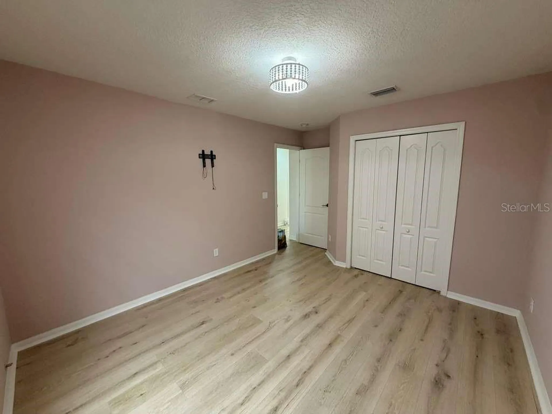 5011 58th Terrace E Bradenton FL 34203
