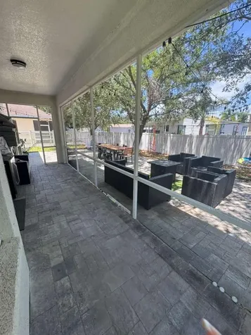 5011 58th Terrace E Bradenton FL 34203