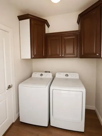 5011 58th Terrace E Bradenton FL 34203